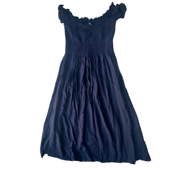 Bardot Cindy Off Shoulder Smocked MIDI Dress Size 8 Medium - Picture 1 of 8
